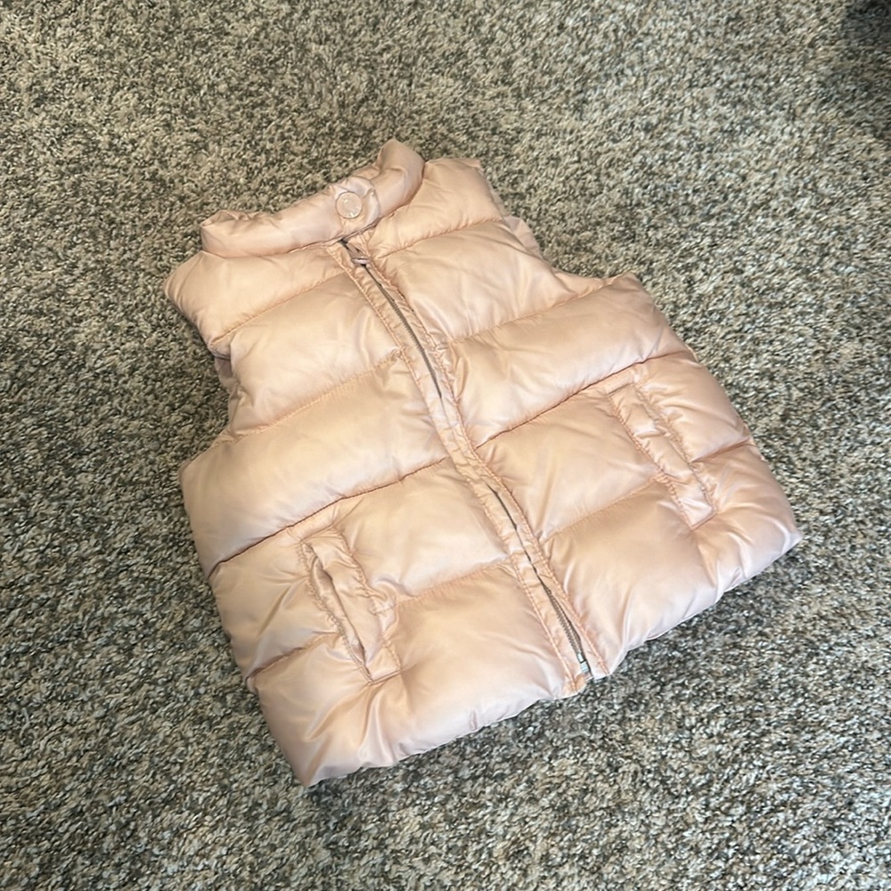 Baby GAP pink puffer vest - 2T